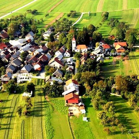 Apartment Jezerka Cerknica Buitenkant foto